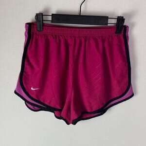 Nike Shorts - Women’s‎ Medium
